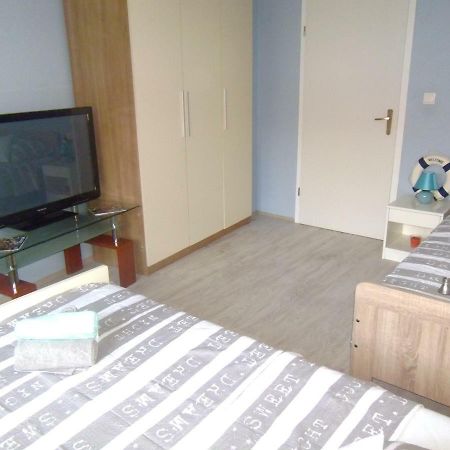 Apartman Sara Lägenhet Šibenik Exteriör bild